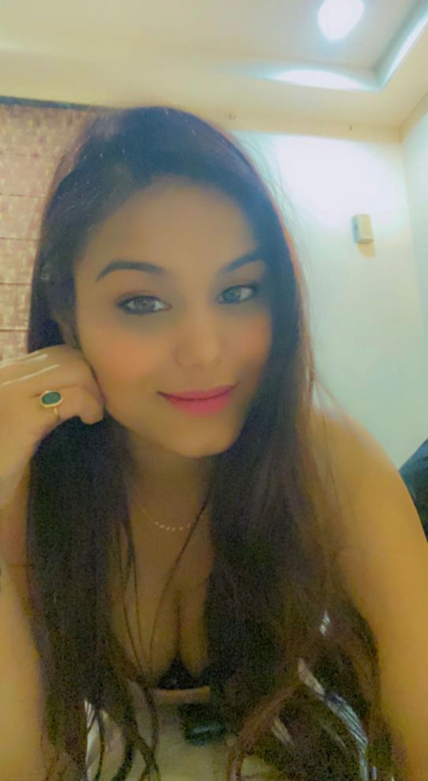 Hello, I am a Sexy and hot Powai Call Girl for incall or outcall services😍
