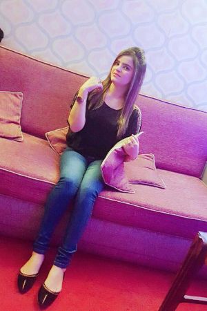 Online Date with Muslim Call Girl in Hyderabad